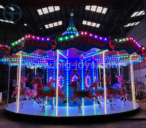 16/24 seats Christmas Carousel